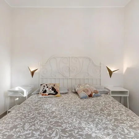 4 Passi Mare 2 Apartment Finale Ligure Exterior photo